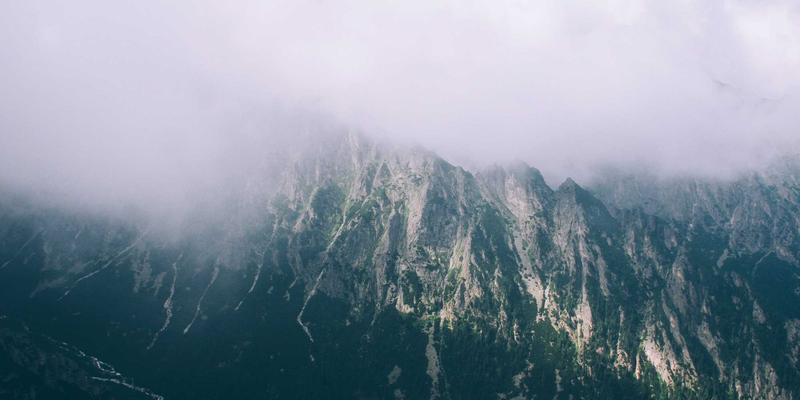 昆山华丰中小精密加工企业知识产权护城河：从专利申请到侵权应对的实战指南